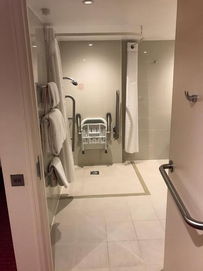 Standard King Room - Disability Access