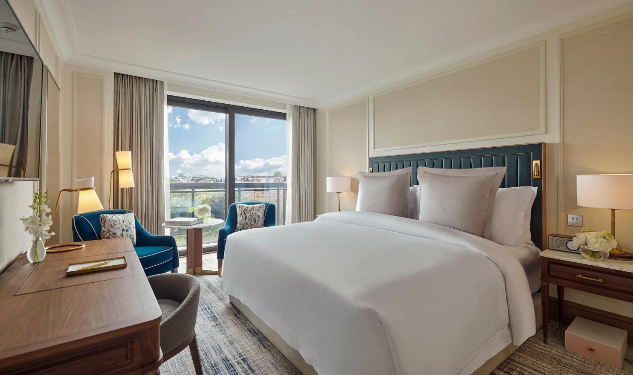 Superior Balcony Room with exclusive access to Cadogan private gardens