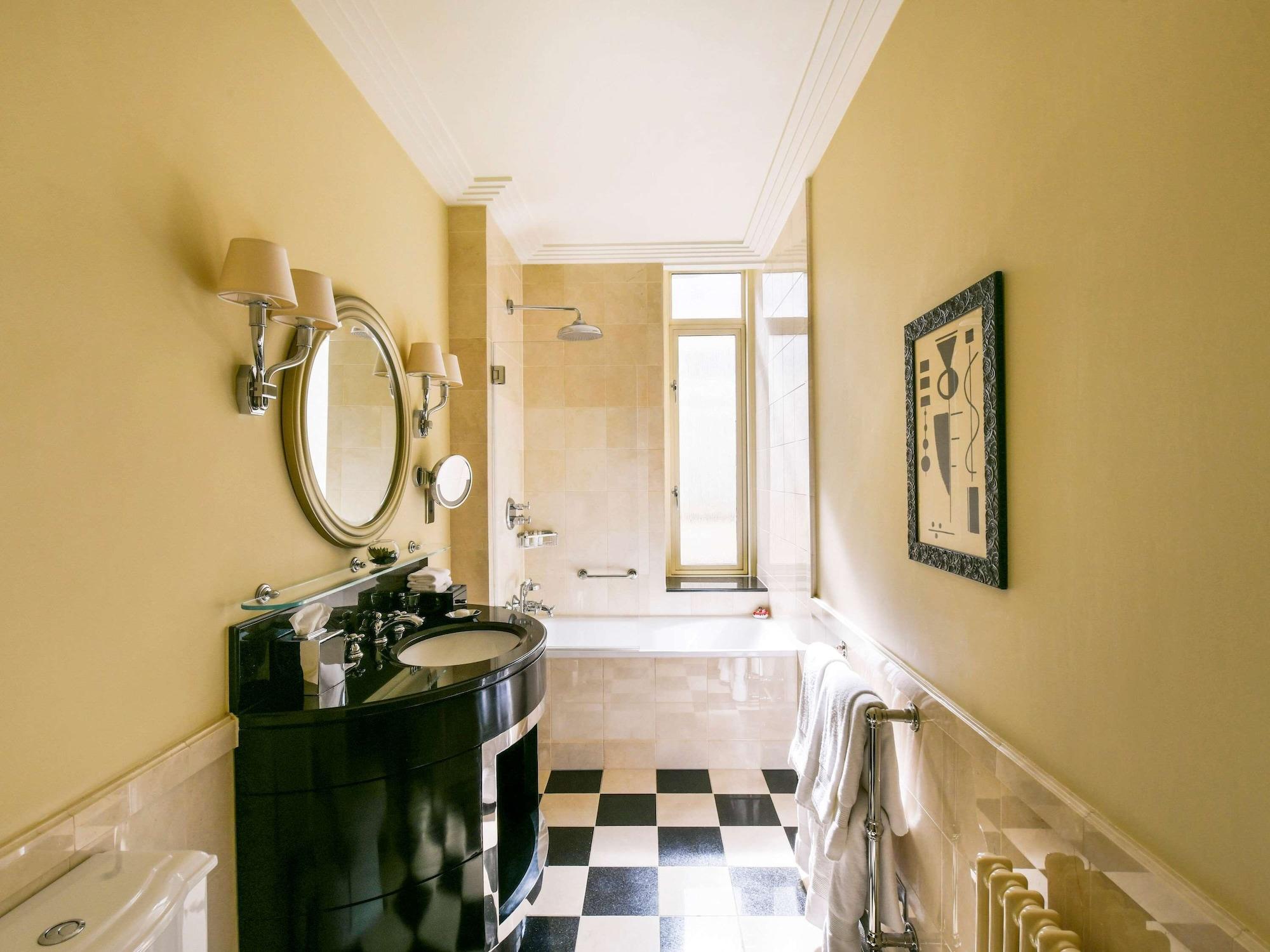Superior Queen Room