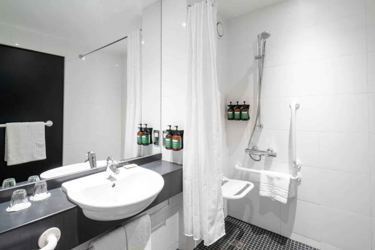 Standard Double Room - Disability Access