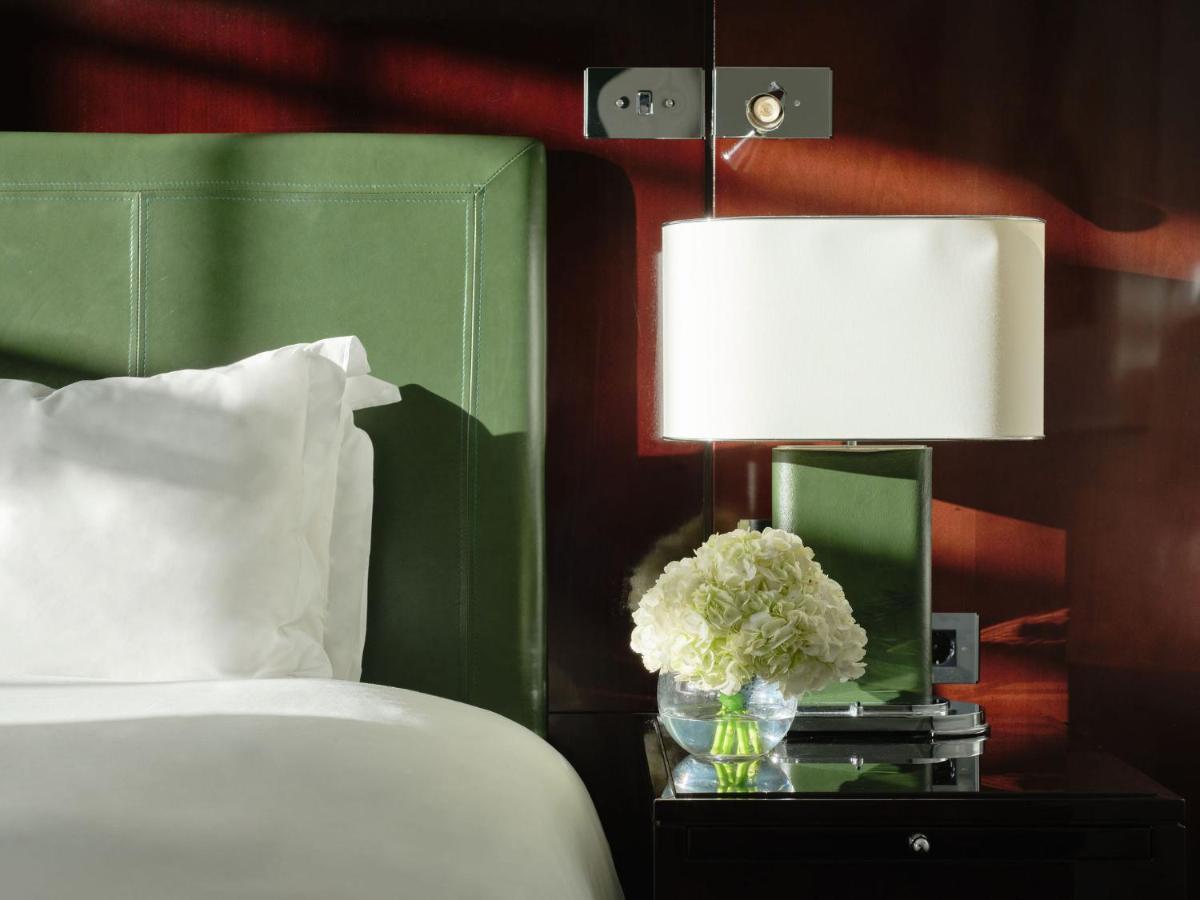 Classic Queen Room