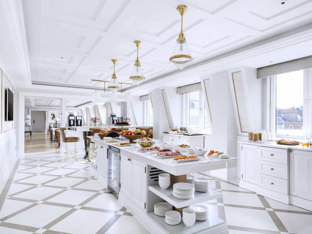 Club Junior Suite