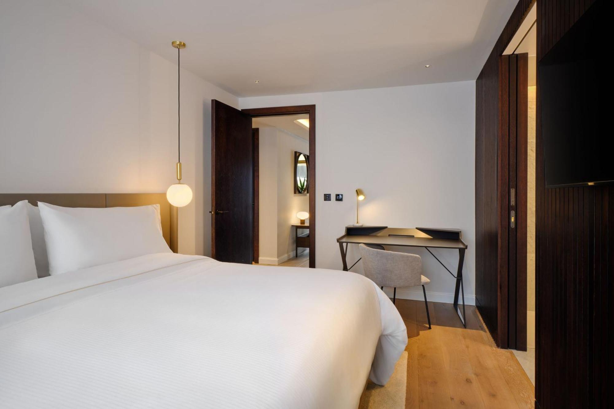 The Grosvenor Three-Bedroom Residence