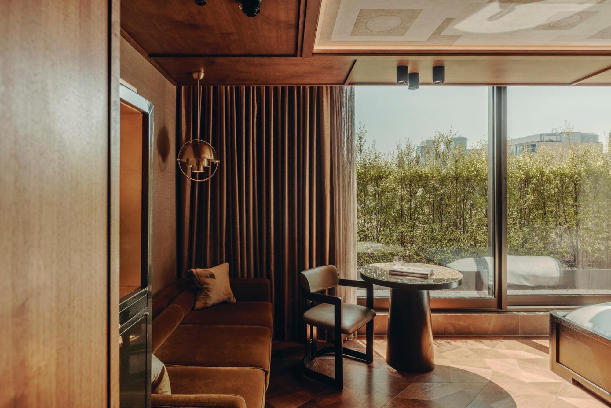 Aethos Skyline Room