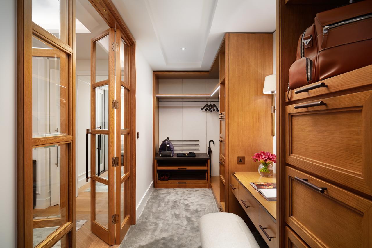 London Suite