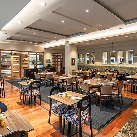 Pestana Chelsea Bridge Hotel & Spa-3