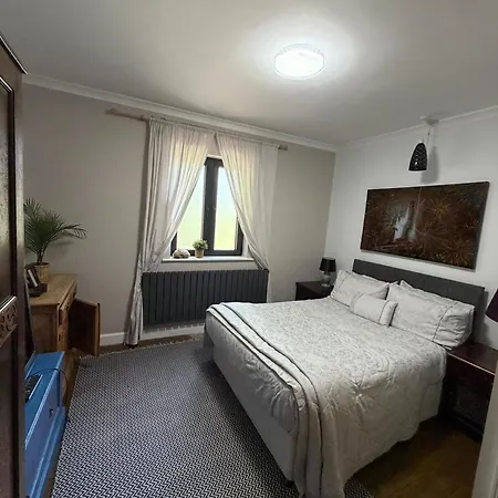 The Ridge London - Luxury Designer Villa With Hot Tub And Sauna, Bexley Borough Of London-2