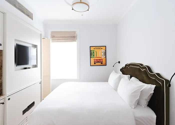 The Adria Hotel London