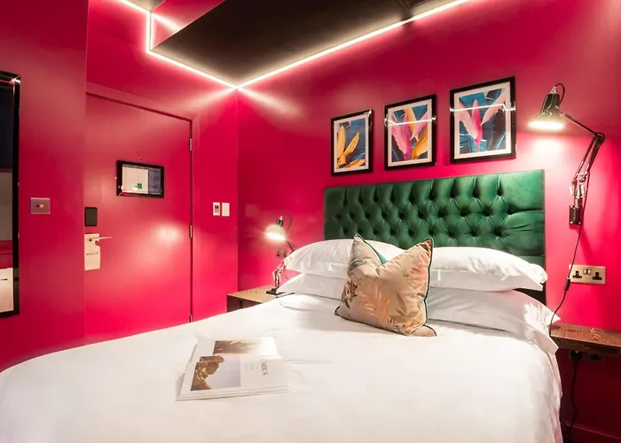 Spa Hotels LondonHux , Kensington