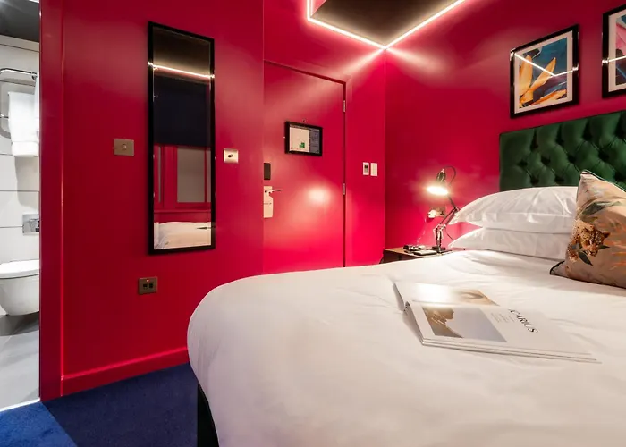 Spa Hotels LondonHux , Kensington